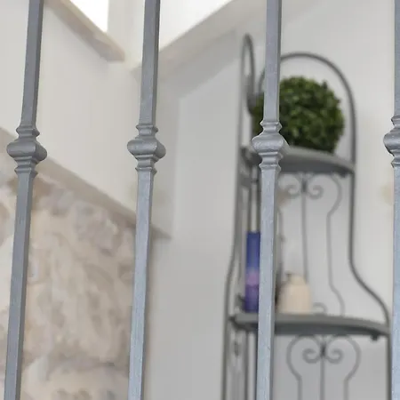 Charming Stone House In Old Town شقة تْسافتات