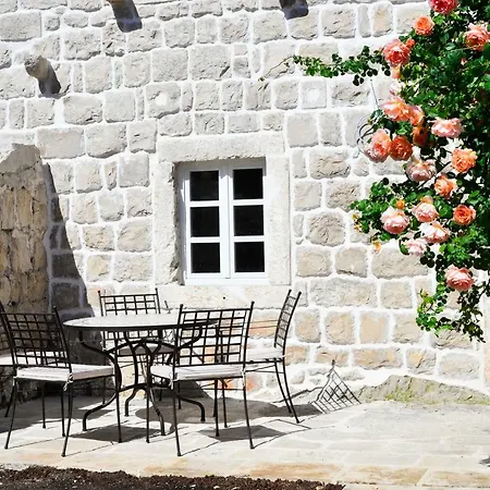 Charming Stone House In Old Town