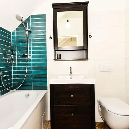 Charming Stone House In Old Town アパート ツァヴタット