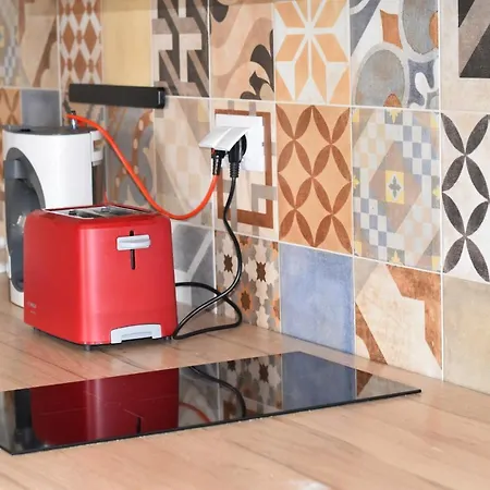 Charming Stone House In Old Town アパート