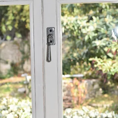 Charming Stone House In Old Town アパート *