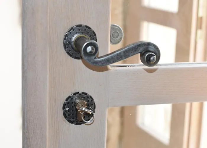 Apartment Charming Stone House In Old Town *