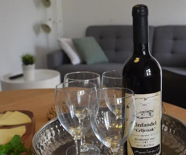 Charming Stone House In Old Town Apartment Cavtat